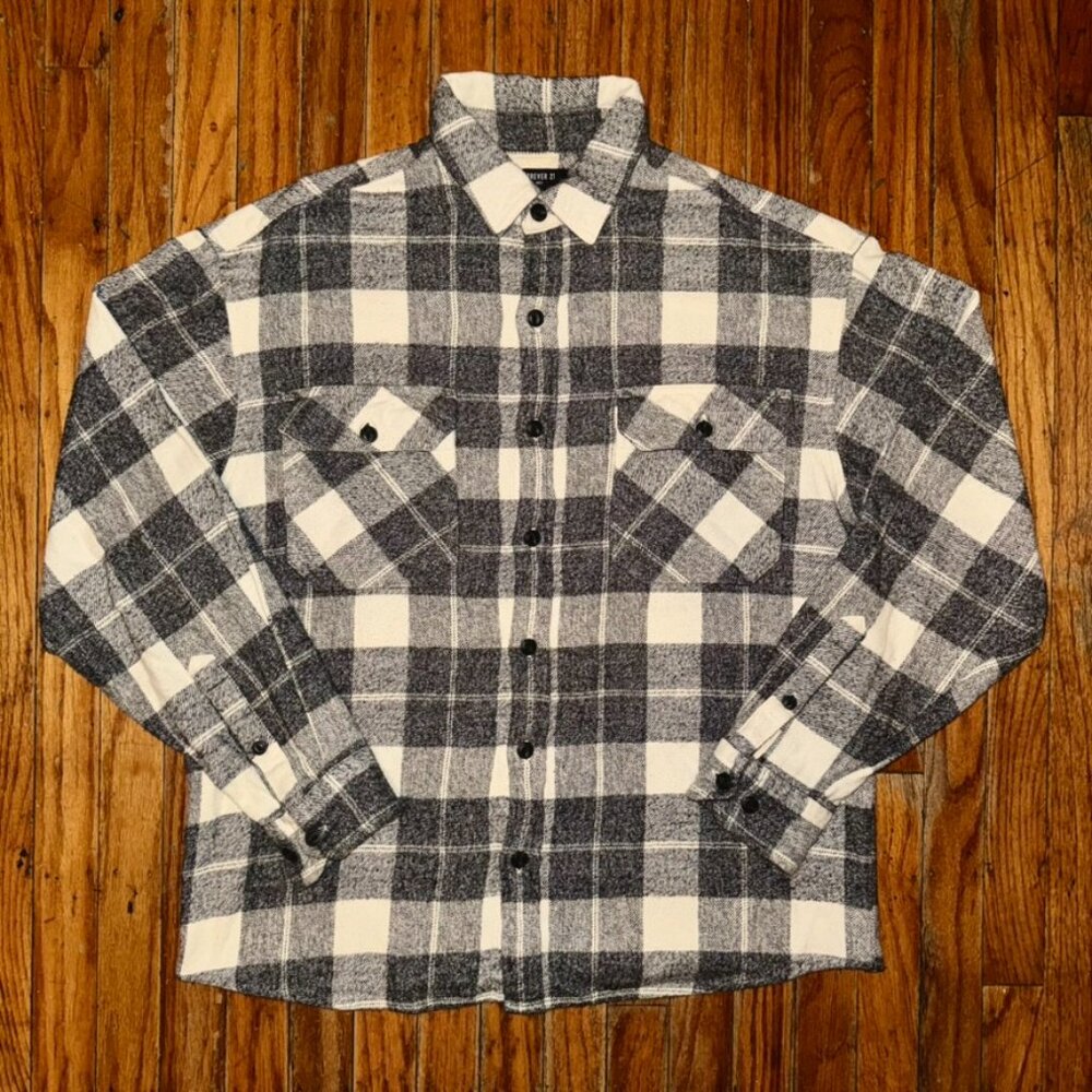 Forever 21 Flannel Size S Small Long Sleeve Black/Grey/White Checkered Plaid